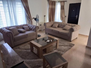 2 bedroom service apartment with full services